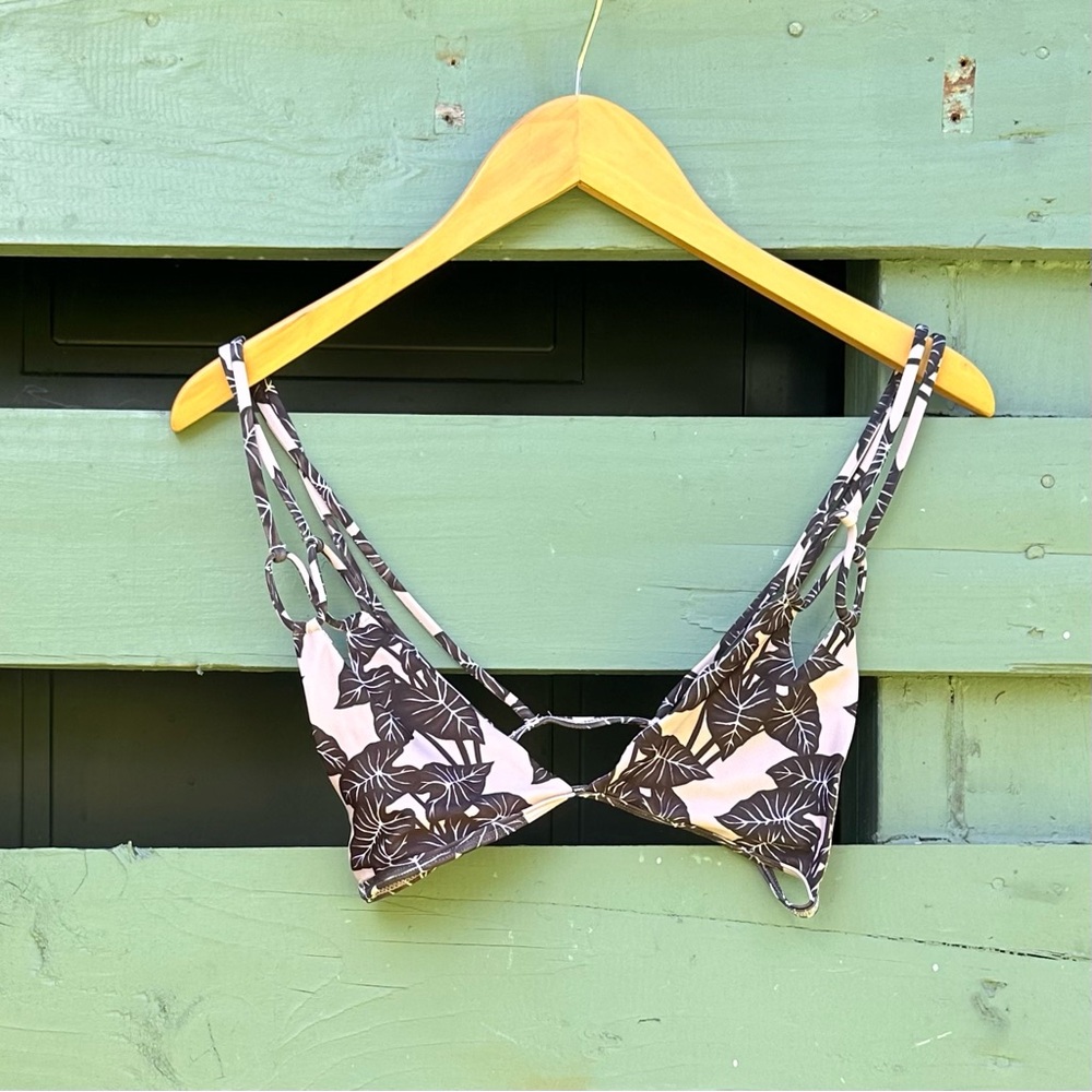 ACACIA KINI TOP